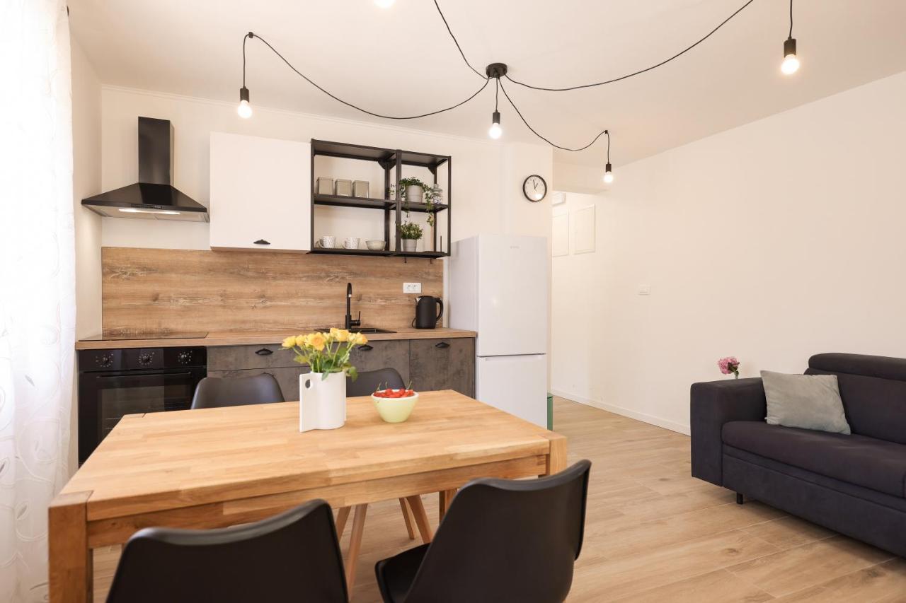 Apartment Ana Задар Екстериор снимка