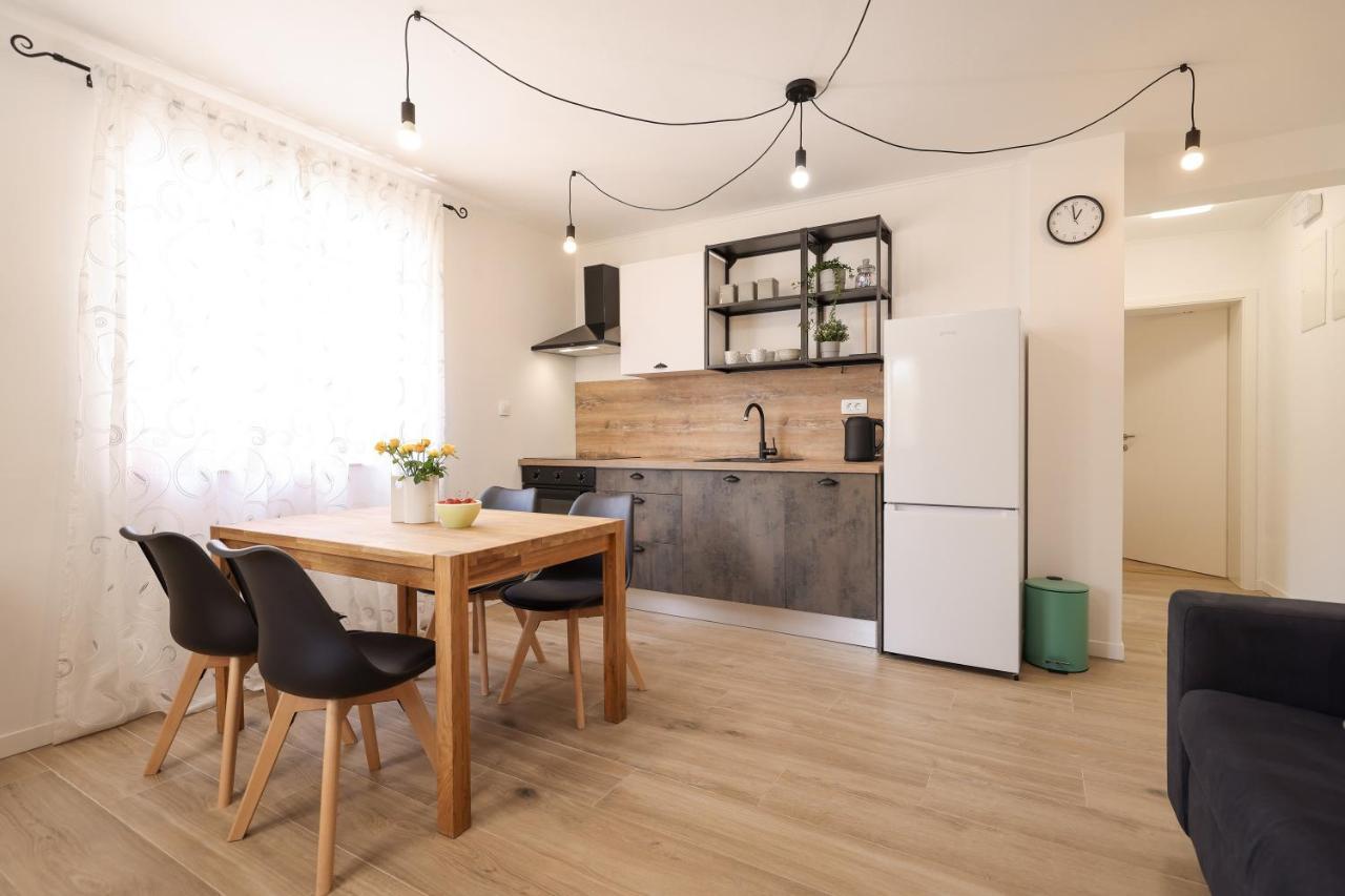 Apartment Ana Задар Екстериор снимка